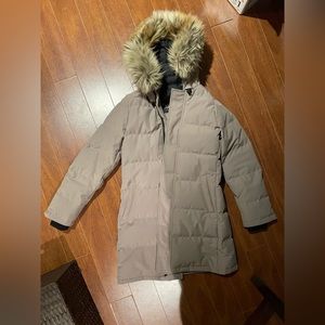 Aritzia TNA powder parka in modern taupe